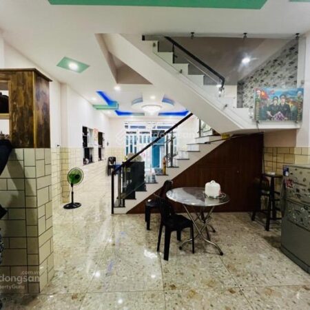 Bán nhà Quận 8 – gần Cầu Chà Và – 4 tầng – 95m2 – 6PN – chỉ nhỉnh 5 tỷ – không quy hoạch