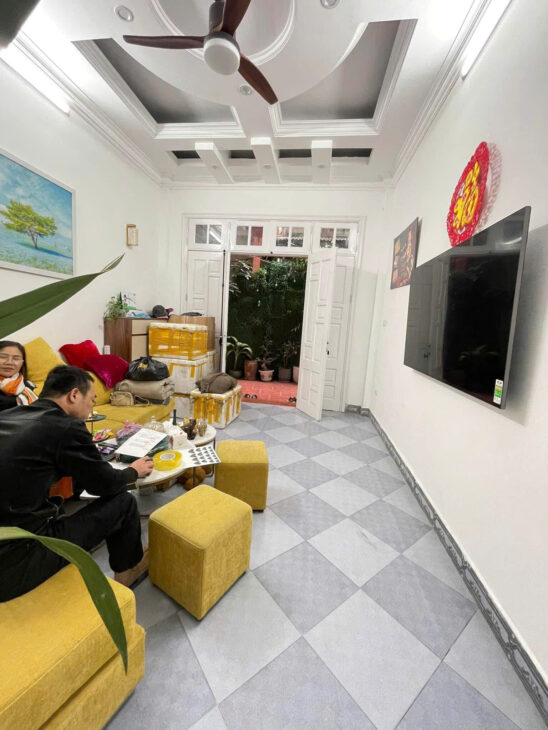 Bán Nhà Giáp Nhất Dt 43m2 5 tầng mt 3.8m Giá 8.8 tỷ Thanh Xuân