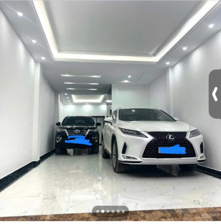 Bán nhà 8 tầng phố Hoàng Quốc Việt 60m2, phân lô ô tô, thang máy, 2 thoáng, giá 21.5 tỷ.