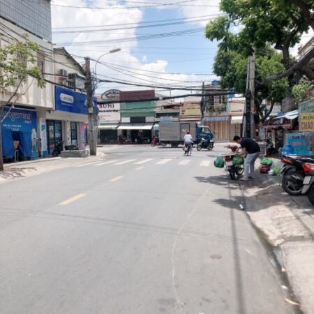 Mặt tiền hẻm 219 Tạ Quang Bửu 4×22 nở hậu 6 chỉ 12 tỷ 7