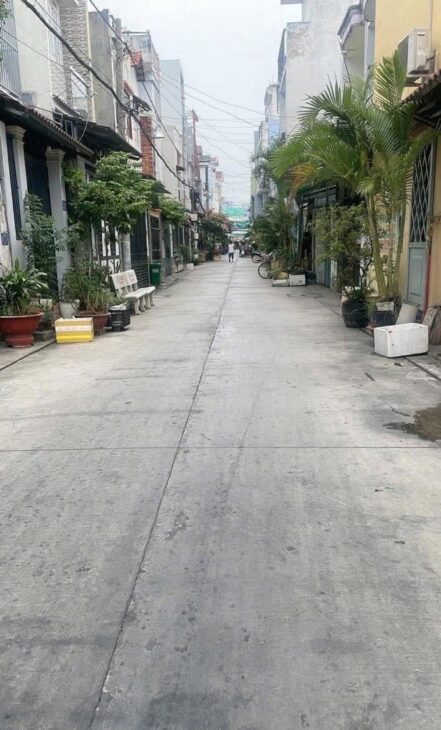 HẺM XE HƠI 6M NGAY LÊ VĂN QUỚI, GIÁP TÂN PHÚ, 4 TẦNG 64M2 CHỈ 5.6 Tỷ