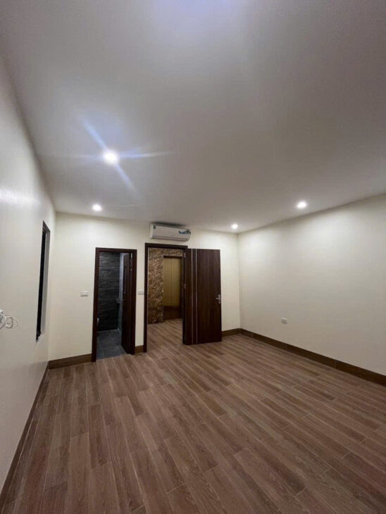 CẦU GIẤY – 40M2 – 6 TẦNG THANG MÁY – LÔ GÓC – MT 4.3M – NGÕ THÔNG – CHỈ 10.9 TỶ
