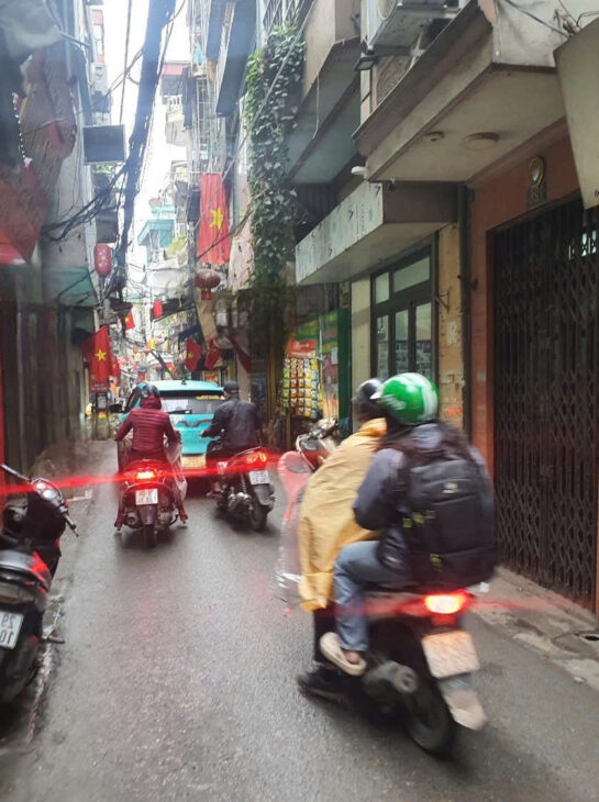 ĐỐNG ĐA – MẶT NGÕ KINH DOANHNGÀY ĐÊM – Ô TÔ CHẠY THÔNG – CHỈ 239 TRIỆU/M2
