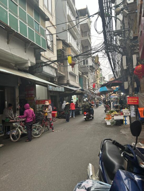 ĐỐNG ĐA – MẶT NGÕ KINH DOANHNGÀY ĐÊM – Ô TÔ CHẠY THÔNG – CHỈ 239 TRIỆU/M2