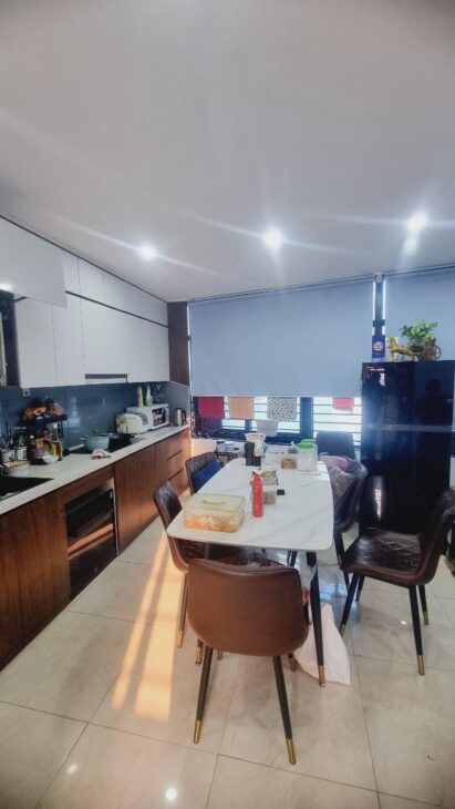 LÁNG – ĐỐNG ĐA- MT 5,4M- Ô TÔ- THANG MÁY- BA THOÁNG- LÔ GÓC ~ HƠN 14 TỶ