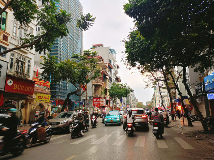 Bán nhà NGỌC LÂM 7 tỉ THANG MÁY view hồ nhà đẹp bán nhanh