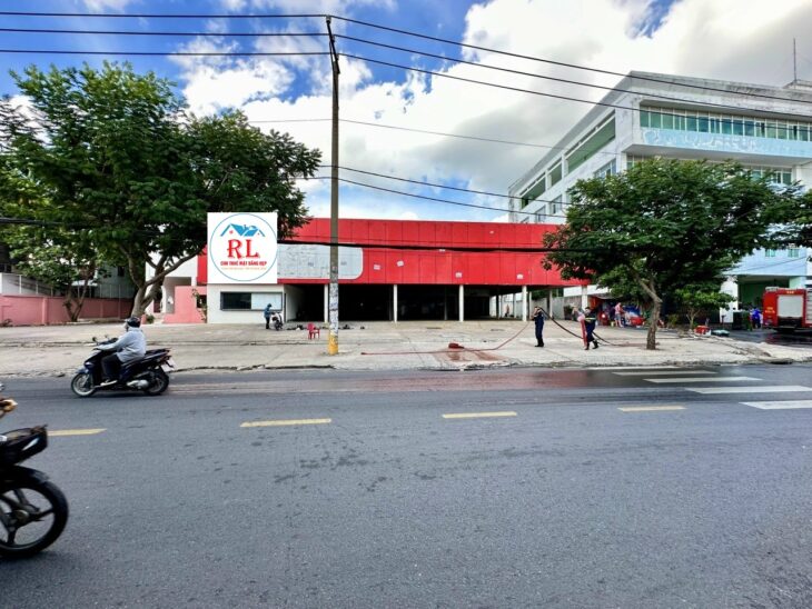 Cho Mặt Bằng 856 Âu Cơ, Phường 14, Quận Tân Bình, TPHCM.DT:1.859m2 – Giá 550 Triệu