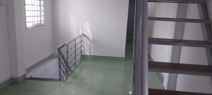 # 1.75 tỷ Nhà kiệt Nguyễn Tất Thành, gần trường Đinh Bộ Lĩnh, 30m2, 2.5 tầng cứng cáp, sạch đẹp