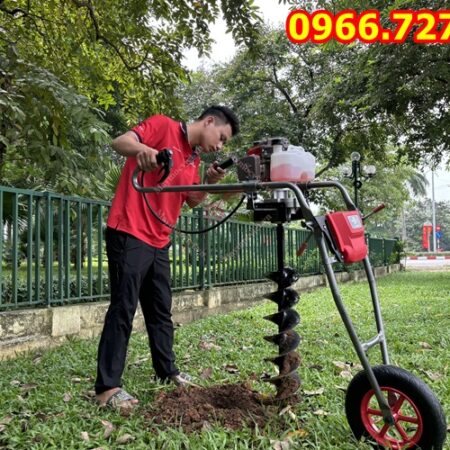 Máy khoan đất có bánh xe Mitsubishi TB43 2.2kw