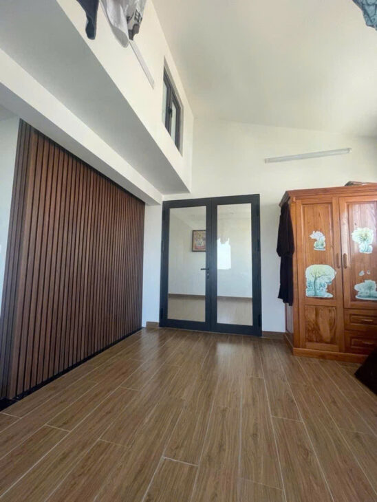 BÁN NHÀ PHÂN LÔ, LIỀN KỀ, THANG MÁY, VỈA HÈ, Ô TÔ TRÁNH, LINH ĐÀM – 26.5 TỶ