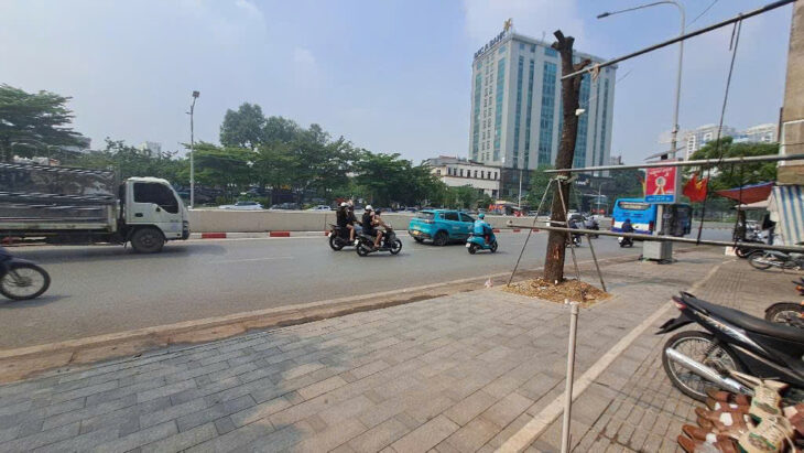 bán nhà Đống Đa 60m Xã Đàn, mặt phố, kinh doanh sầm uất