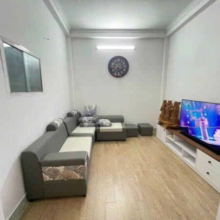 Bạch Đằng còn căn duy nhất 30m, 5 tầng, mặt tiền 3.3m, 7.5 tỷ Hoàn Kiếm.