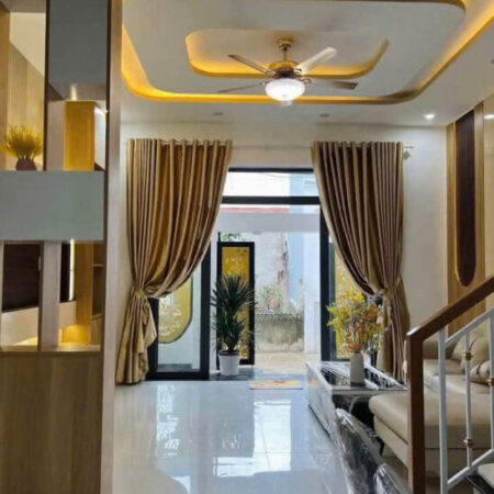 CỔ NHUẾ 33MX5T, OTO 7 CHỖ ĐỖ CỬA – NGÕ THÔNG – KD NHỎ – 10M RA OTO TRÁNH.MT 3.6M GIÁ CHỈ 7.2 tỷ TL