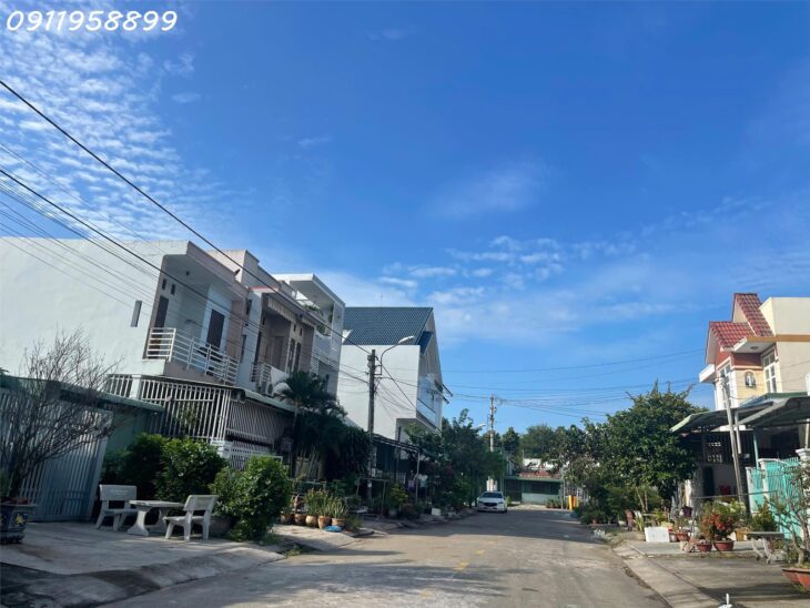 Bán gấp 5m x 20m đất thổ cư Đường N2, Tân An, thị xã LaGi giá rẻ nhất chỉ 2.35 tỷ