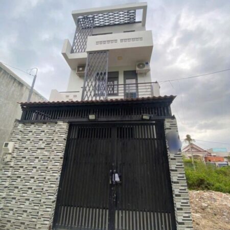 NHÀ BƯNG ÔNG THOÀN,PHƯỜNG PHÚ HỮU, TP THỦ ĐỨC – 50M2, NGANG 4.8M – 3 TÂNG,4PN – GIÁ 4.9TY