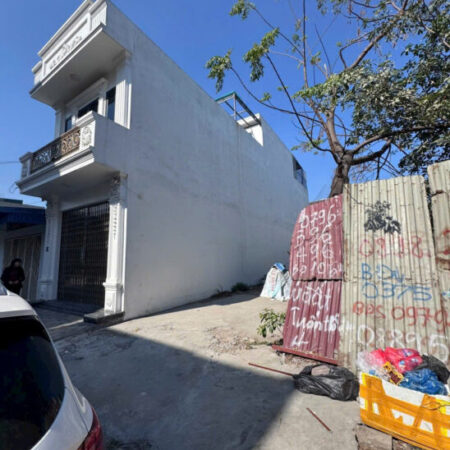 Bán đất mặt đường tuyến 2 Khúc Thừa Dụ 2, 106m, ngang 4.5, đường 10m, Giá 4 tỉ