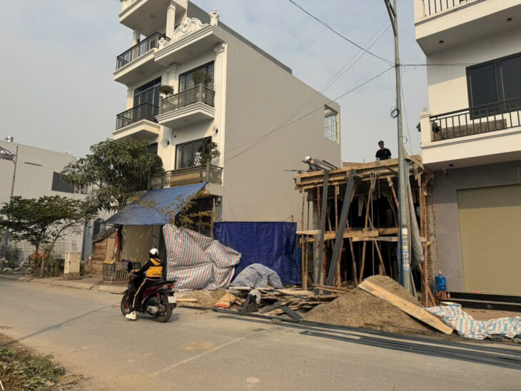 Bán đất tái định cư A51 Vĩnh Niệm, 72m, 2 mặt tiền trước sau siêu đẹp, Giá 69 tr/m