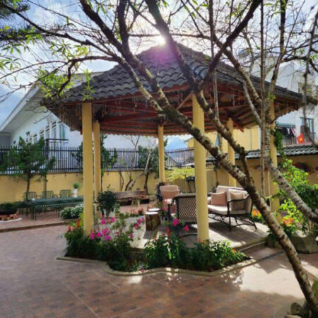 CHO THUÊ VILLA SÂN VƯỜN HÙNG VƯƠNG PHƯỜNG 9 TP ĐÀ LẠT 30TR/THÁNG
