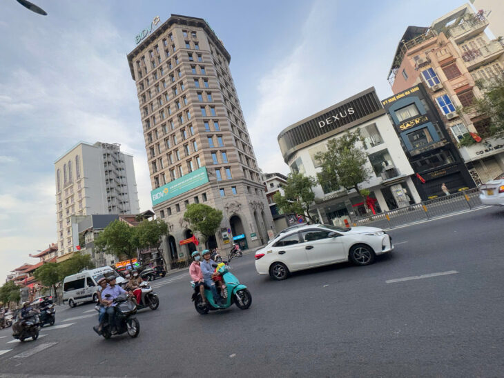 CĂN NHÀ MẶT PHỐ NAM KỲ KHỞI NGĨA – QUẬN 3 – 368M2 – GIÁ HỜ 650 TỶ – SỔ HỒNG CHÍNH CHỦ