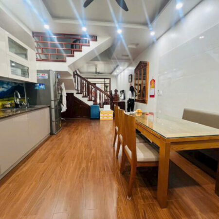 KH gửi bán nhà 90m2 3 tầng dân xây độc lập, tuyến 2 Trung Lực, Hải An, Hải Phòng