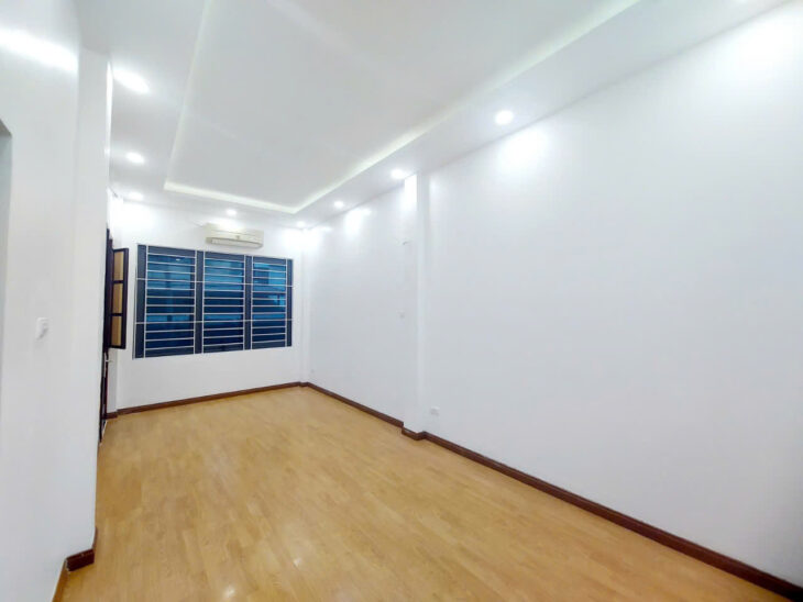 Hoà Bình, Minh Khai 35T2 , 5 tầng, mặt tiền 4.8m. Hai Bà Trưng .nhỉnh 7 tỷ