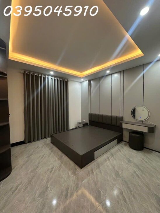 ???????????? NHÀ ĐẸP PHỐ THANH AM, Ô TÔ ĐỖ CỔNG- CÁCH 10M NHÀ RA TRỤC CHÍNH Ô TÔ QUAY ĐẦU – KHU VỰC NGẬP