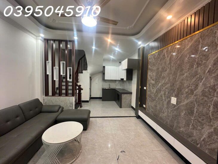 ???????????? NHÀ ĐẸP PHỐ THANH AM, Ô TÔ ĐỖ CỔNG- CÁCH 10M NHÀ RA TRỤC CHÍNH Ô TÔ QUAY ĐẦU – KHU VỰC NGẬP