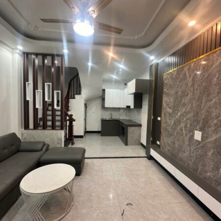 GẤP: CHỦ NHÀ GIẢM 200TR CĂN NHÀ TẠI THANH AM, LONG BIÊN CÁCH 1 NHÀ OTO TRÁNH, 5TY1