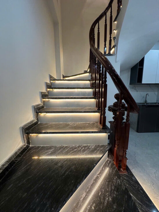 GẤP: CHỦ NHÀ GIẢM 200TR CĂN NHÀ TẠI THANH AM, LONG BIÊN CÁCH 1 NHÀ OTO TRÁNH, 5TY1