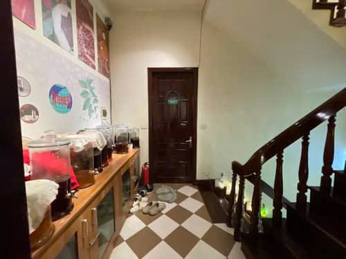 BÁN NHÀ HOÀNG HOA THÁM 75M MT5M 5TẦNG PHÂN LÔ GIÁ 15 TỶ