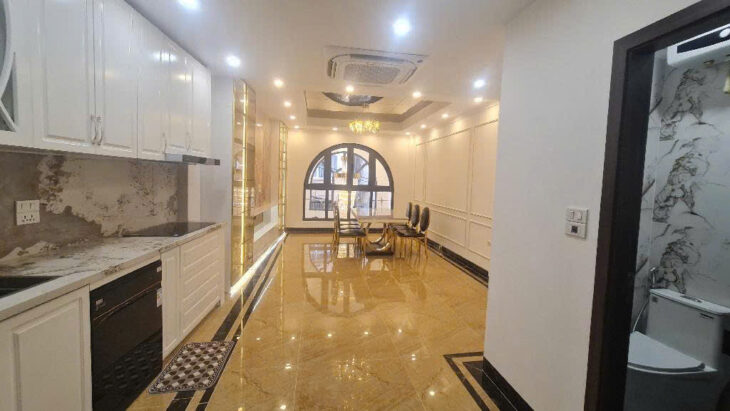 SIÊU PHẨM ĐẸP LỘNG LẪY PHỐ LÒ ĐÚC 70m2 x 7 tầng thang máy, đẳng cấp, sang trọng, quý tộc