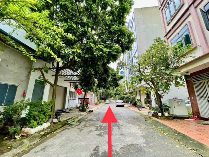 Chính chủ cần bán nhanh liền kề Văn Phú – Hà Đông, dt 50m2 x 4 tầng, mặt tiền 5m, giá vô cùng hợp lý