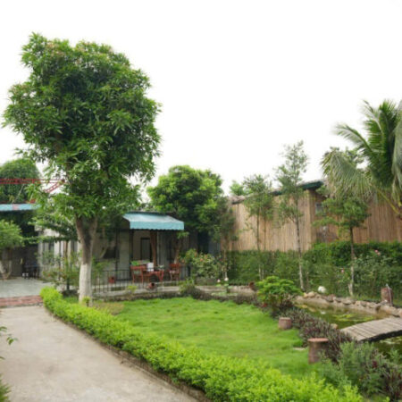 Bán 350m Đất mt 13m Bát Khối LB giá 44 ty phù hợp xây biệt thự sân vườn, VP ,nhà xưởng,oto,KD