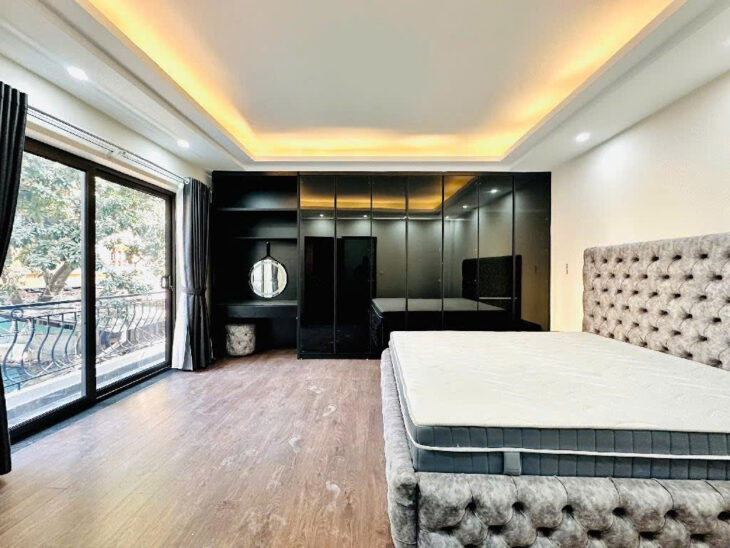 NHÀ MẶT PHỐ TRẦN QUANG DIỆU – 7 TẦNG THANG MÁY – KD ĐỈNH – 60M2 – 34,8 TỶ