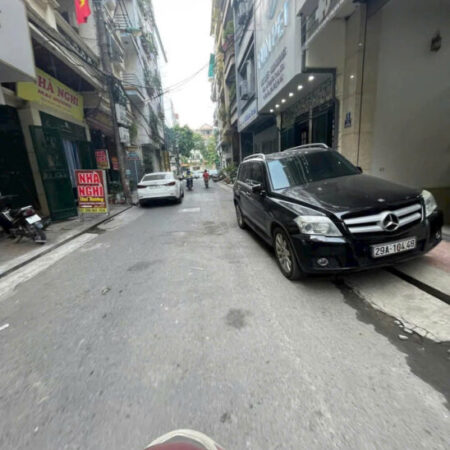 HẠ CHÀO 1.2 TỶ. GIÁ MỚI LÀ 31.8 tỷ. Trung Kính, Hà Nội. LH: 0969.04.04.99