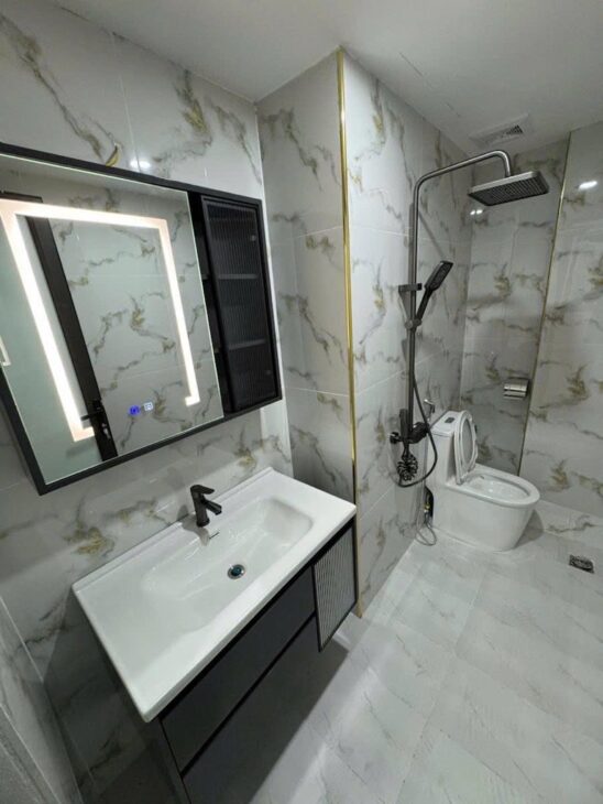 SIÊU PHẨM THÁI HÀ-NHÀ MỚI-7 TẦNG THANG MÁY ĐẸP NHƯ KHÁCH SẠN 5*