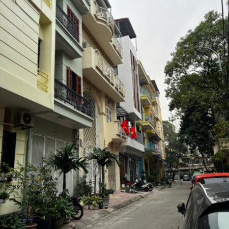 Phân lô Ba Đình – vỉa hè KD – ô tô tránh – MT 8m – chỉ 22.x tỷ