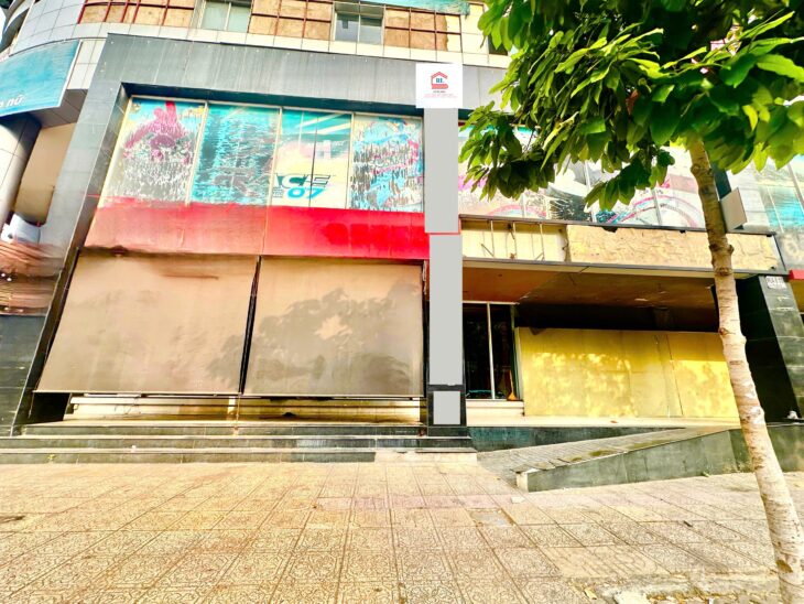 Cho Thuê Nhà Góc 2 Mặt Tiền:98-126 Nguyễn Tri Phương+ Nguyễn Trãi, P.7, Quận 5
