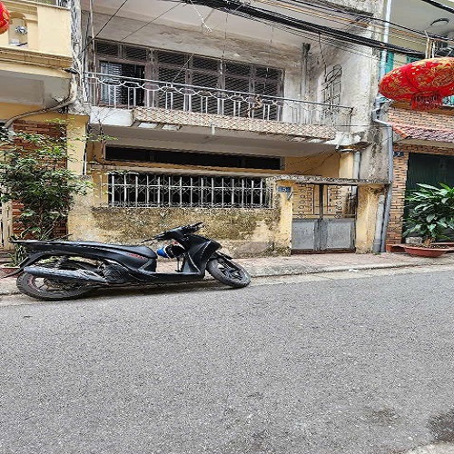 Bán 52m phân lô phố 8 tháng 3 tặng nhà ô tô kinh doanh hai bà trưng