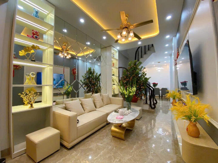 BÁN NHÀ HAI BÀ TRƯNG – QUỲNH MAI – PHỐ 8/3 – LUNG LINH – OTO ĐỖ CỬA – DT30M2X4T – GIÁ 6,38 TỶ