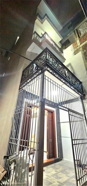 BÁN NHÀ 5 TẦNG MẶT NGÕ LĨNH NAM – HOÀNG MAI – HÀ NỘI – giá bán 5.6 TỶ – SỔ ĐỎ CHÍNH CHỦ 3 PHÒNG