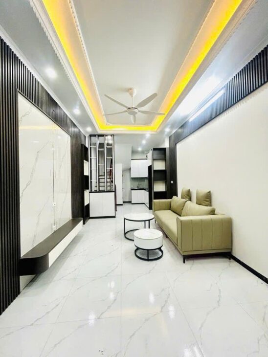 BÁN NHÀ 5 TẦNG MẶT NGÕ LĨNH NAM – HOÀNG MAI – HÀ NỘI – giá bán 5.6 TỶ – SỔ ĐỎ CHÍNH CHỦ 3 PHÒNG