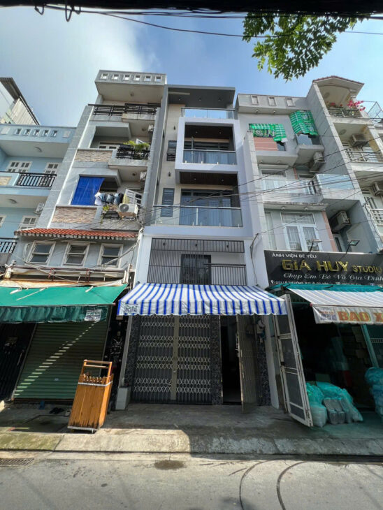 CHÍNH CHỦ CẦN BÁN GẤP NHÀ MẶT TIỀN TẠI CHỢ CĂN CỨ 26, NGAY NGÃ NĂM NGUYỄN OANH, PHAN VĂN TRỊ, P 17