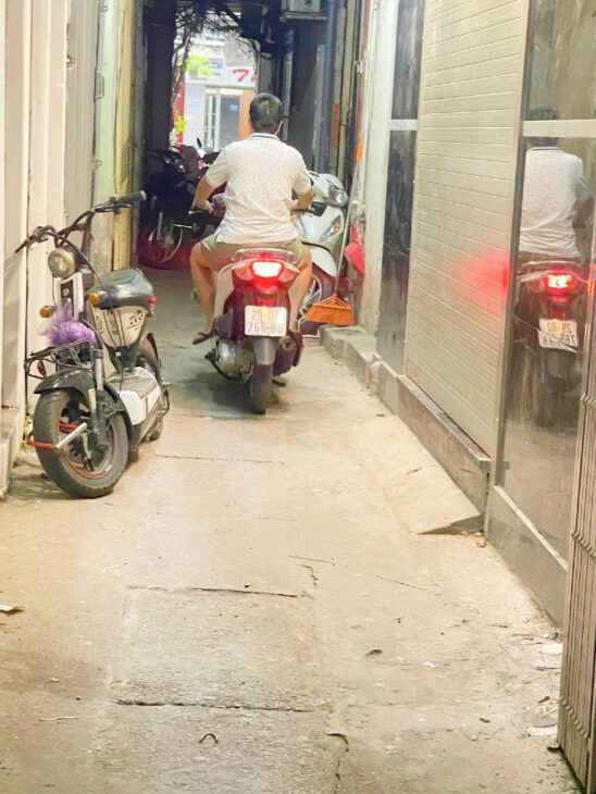 BÁN NHÀ BÙI NGỌC DƯƠNG – NHÀ ĐẸP – Ở LUÔN – Ô TÔ VÀI BƯỚC CHÂN – 4.8 TỶ