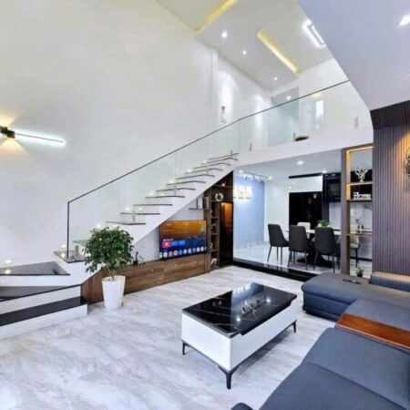 NHÀ HIẾM GẦN AEON MALL, 5 TẦNG, FULL NỘI THẤT, CHỈ 5.44 TỶ