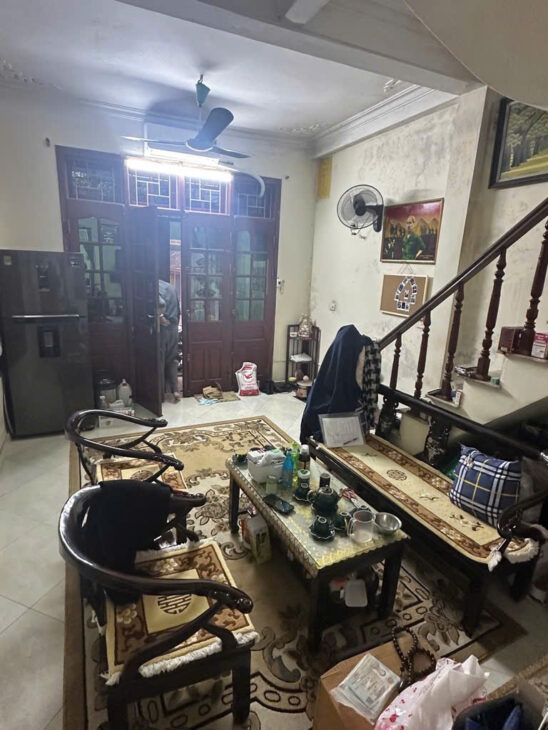 Bán 73m lĩnh nam tặng nhà ngõ thẳng tắp cách phố 30m hoàng mai
