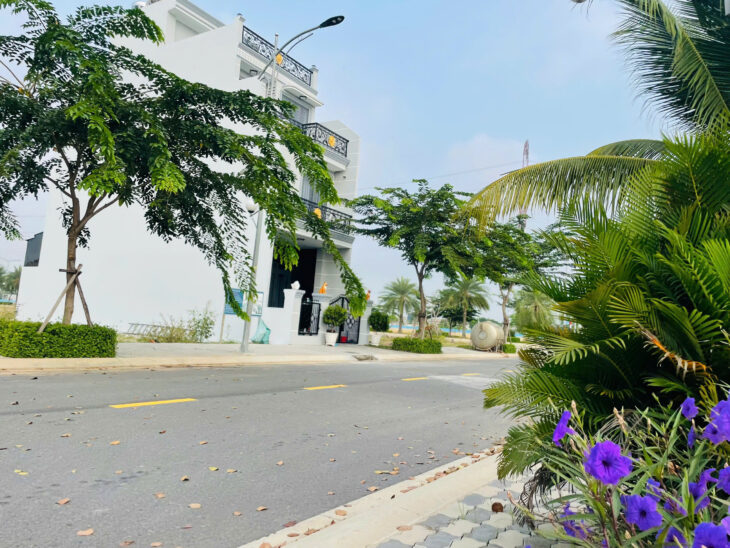 ĐẤT NỀN CÓ SỔ SẴN ĐỐI DIỆN ECO RETREAT ĐÓN ĐẦU SÓNG ĐẦU TƯ,CÔNG CHỨNG TRONG NGÀY