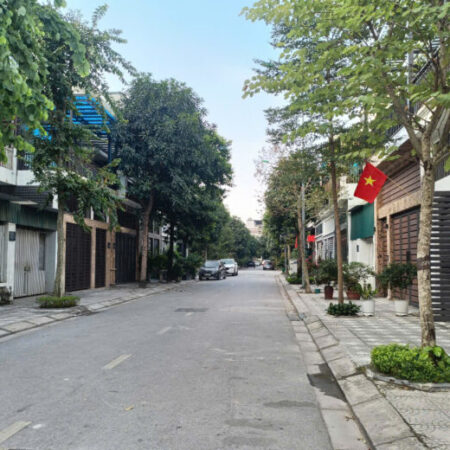 LK Foresa KDT Xuân Phương 98.1m2- 4T, MT6m, vỉa hè ô tô tránh KD, giá 21.tỷ 5