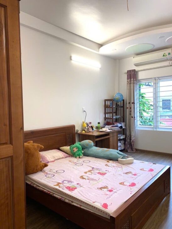 BÁN NHÀ BỒ ĐỀ 35M2* 5 TẦNG* 6.35 TỶ, FULL NỘI THẤT, VIEW HỒ ĐIỀU HÒA