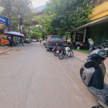 bán nhà Đống Đa 56m Thái Thịnh 2 mặt thoáng, cách ô tô 10m
